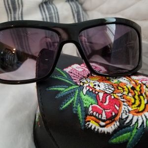 ED HARDY SUNGLASSES